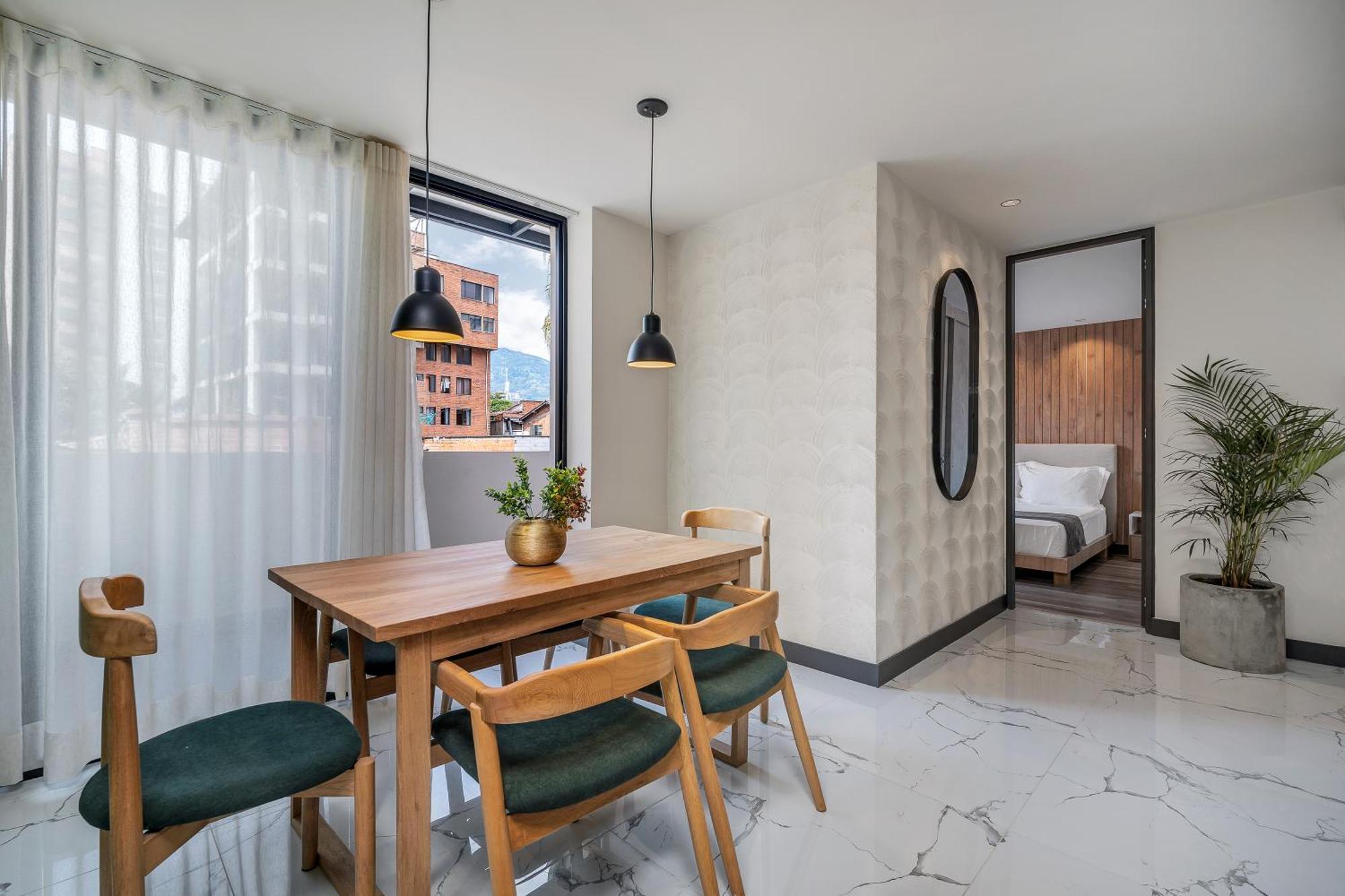 Apartamentos Housy Laureles Меделин Екстериор снимка