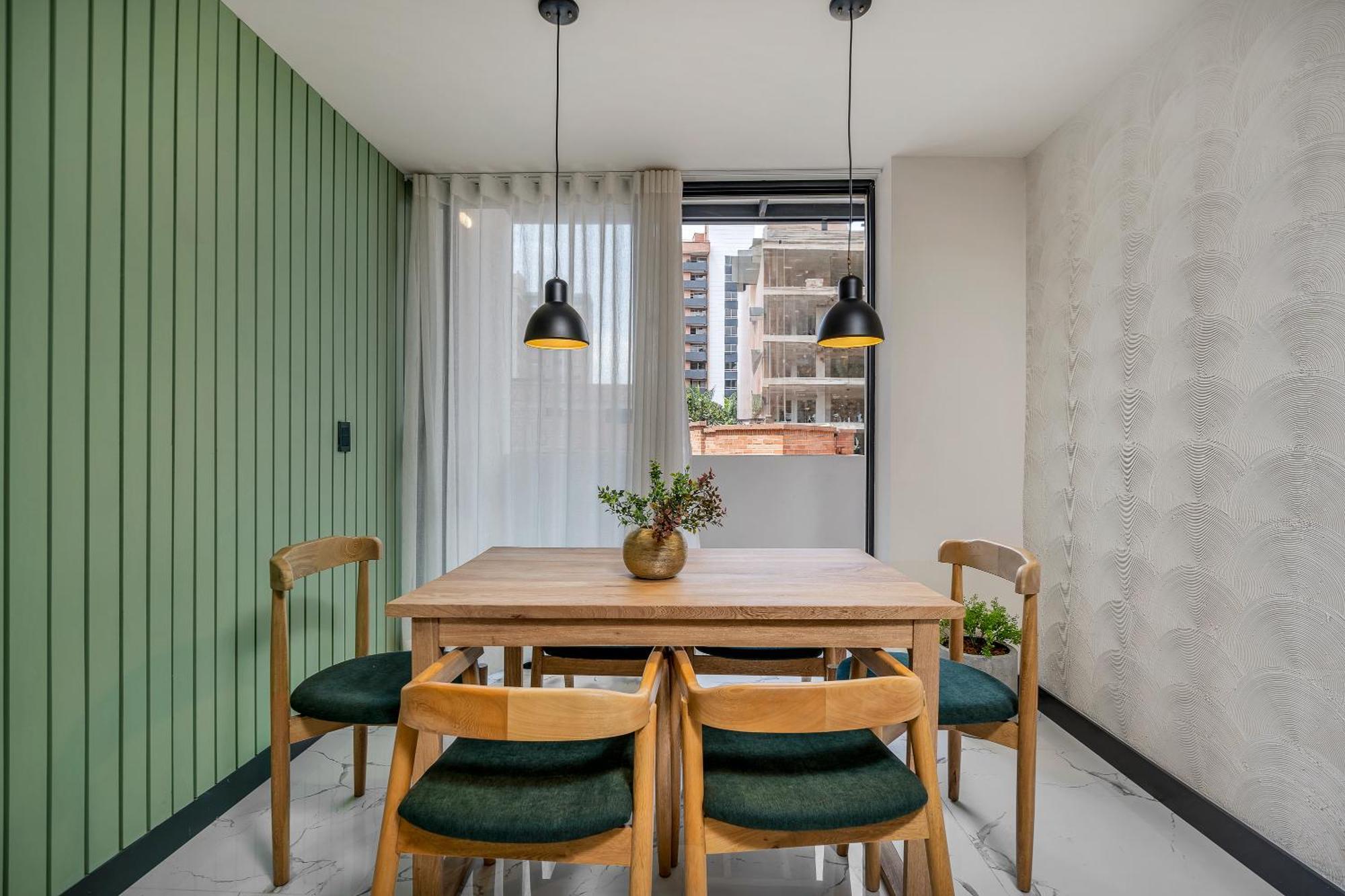 Apartamentos Housy Laureles Меделин Екстериор снимка